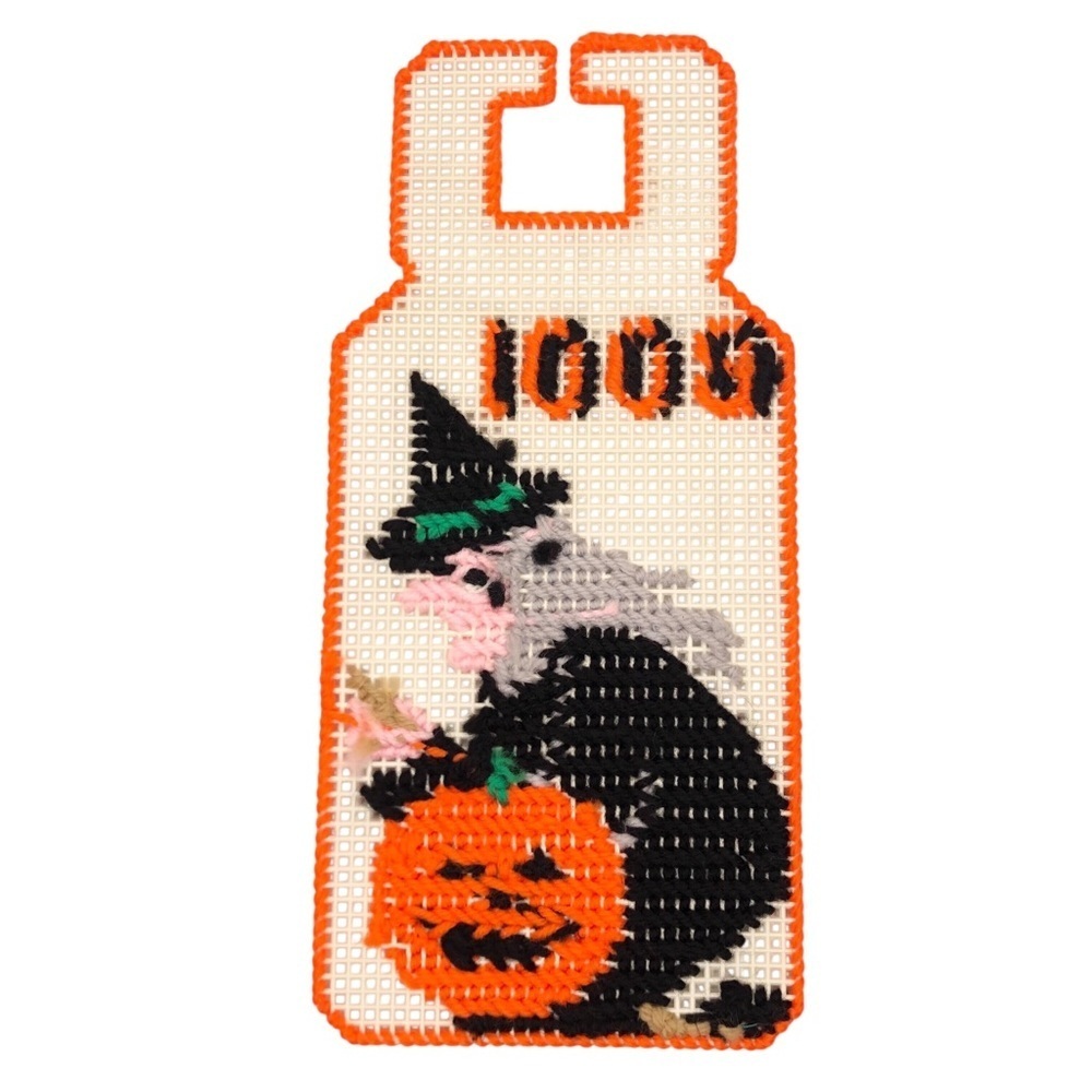 VINTAGE Halloween 80s 90s Lot of 2 Needlepoint Door Hanger Witch Pumpkin Ghost - Picture 4 of 7